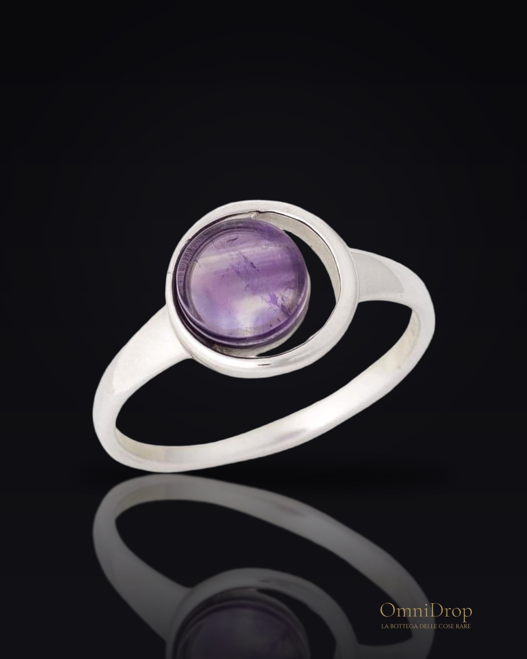 Anello con ametista naturale, per incantare il tuo stile