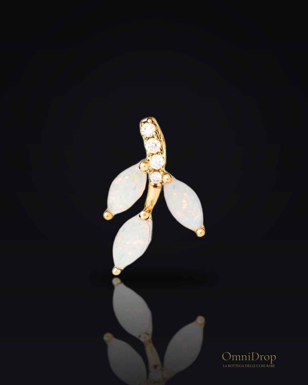 Ciondolo in argento dorato 925 con opale e zirconio, per custodire la luce interiore