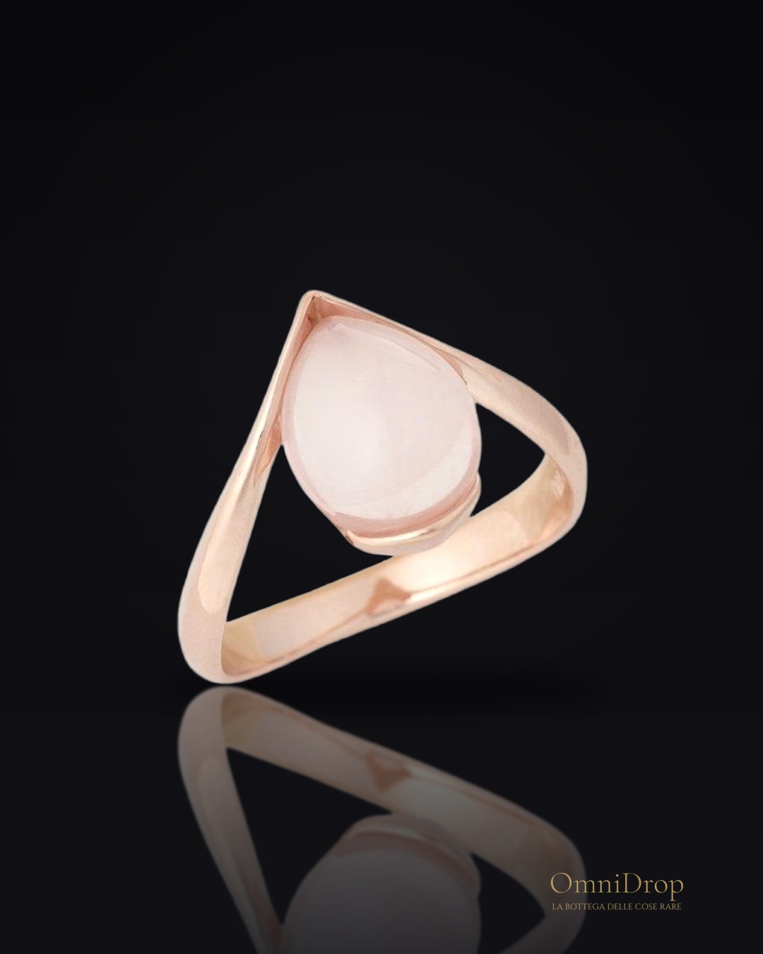 Anello in argento placcato oro con quarzo rosa, per custodire la tua dolcezza