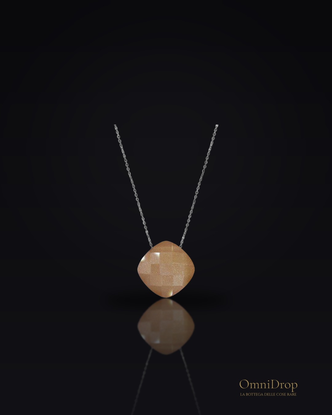 Collana pietra luna rosa, per illuminare il tuo cammino