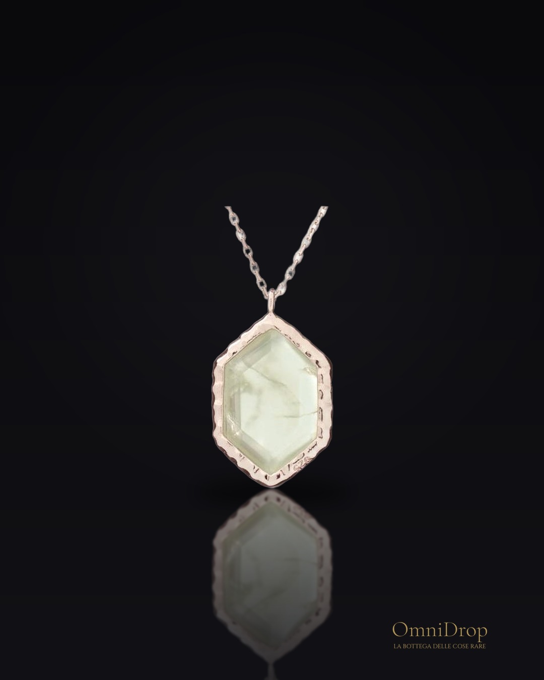 Collana prehnite verde, per connetterti agli elementi
