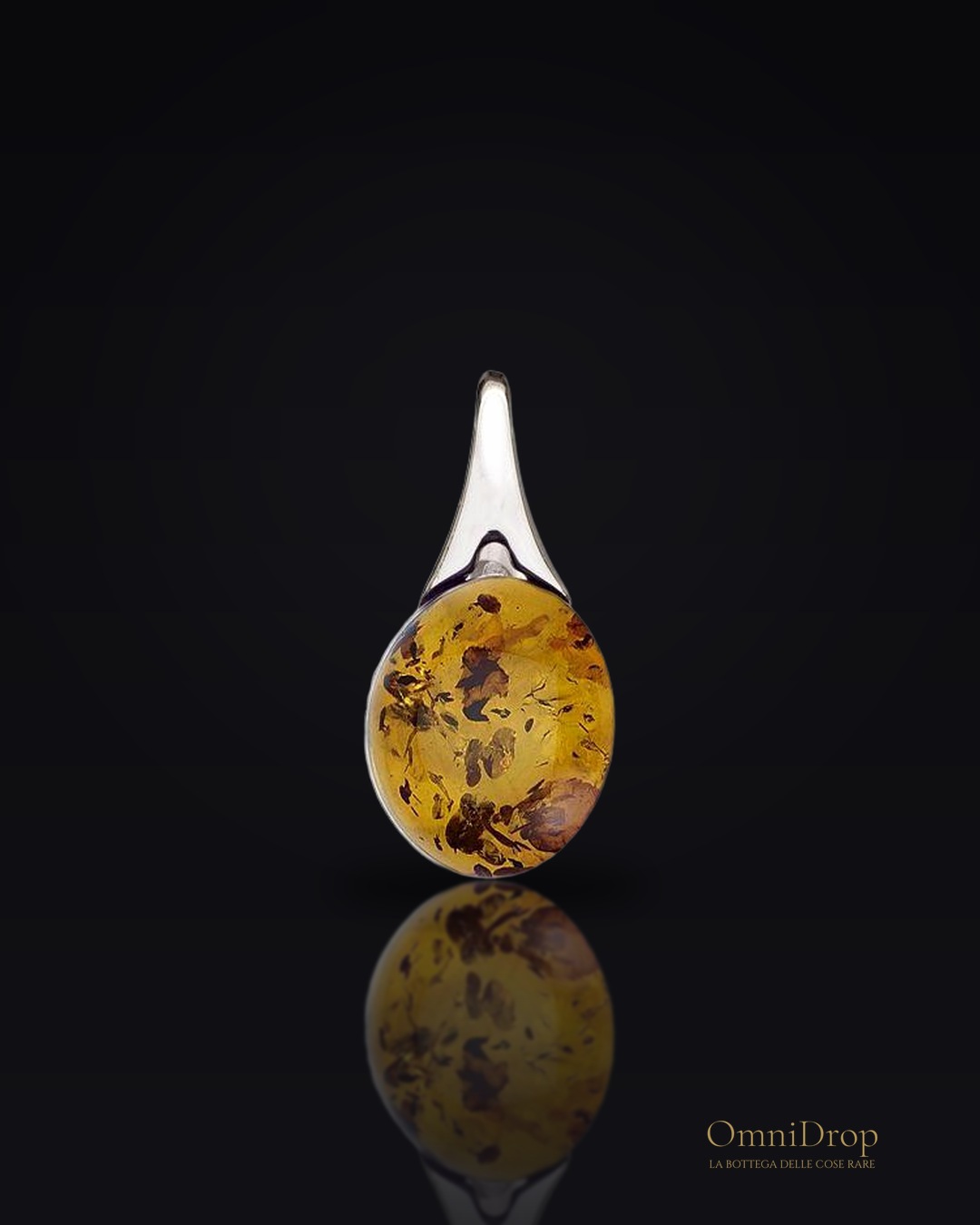 Ciondolo ambra cognac, ricordo dolce della tua essenza