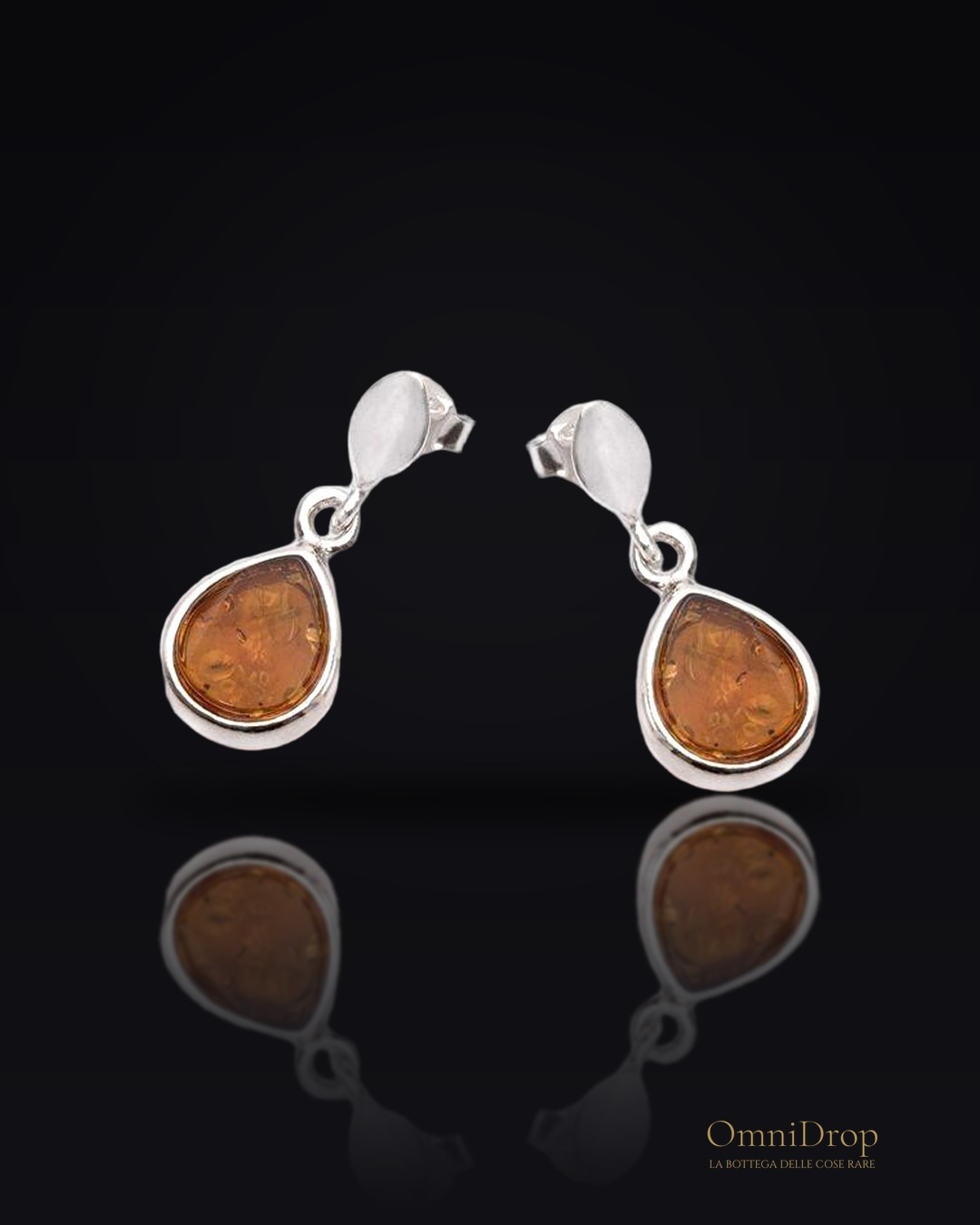 Orecchini pendenti in ambra baltica cognac, argento rodiato 925, 1x2,5 cm