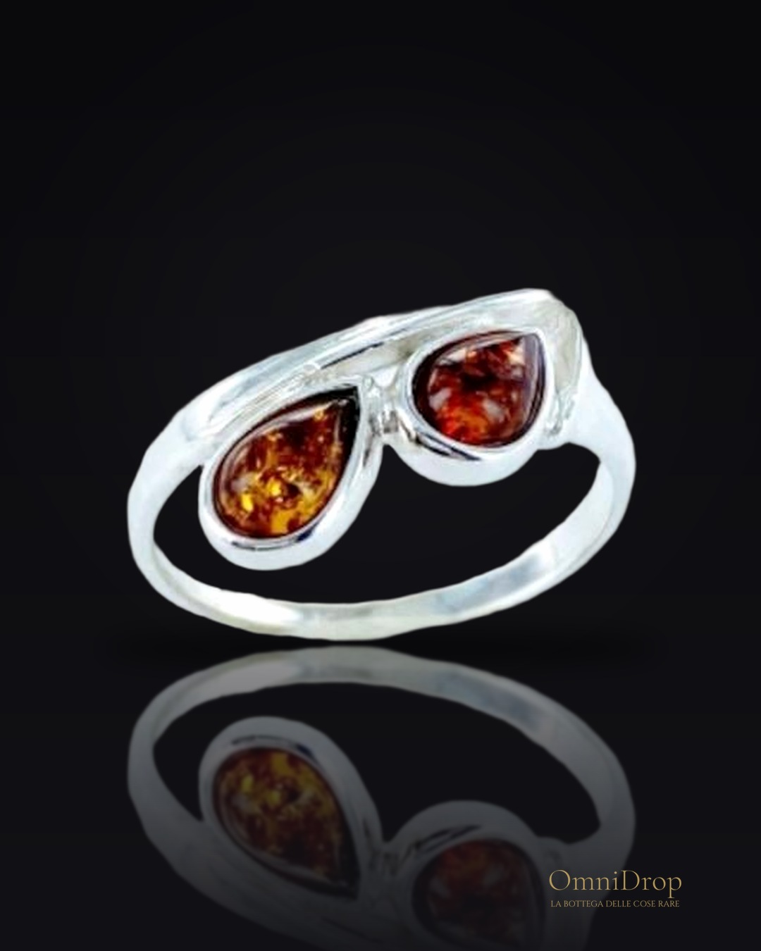 Anello in ambra baltica cognac marquise naturale, in argento 925, 1,5x09 cm